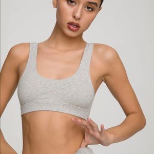 Good American Essential Scoop Bra